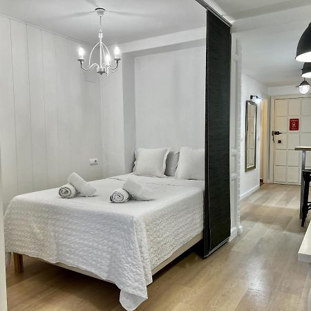 Bright Loft City Centre By United Renters Alicante Kültér fotó