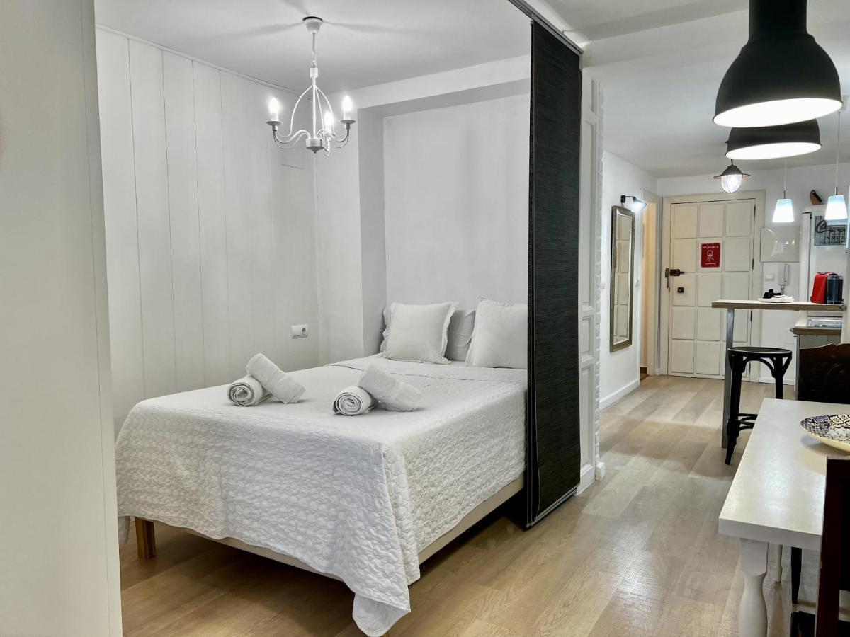 Bright Loft City Centre By United Renters Alicante Kültér fotó