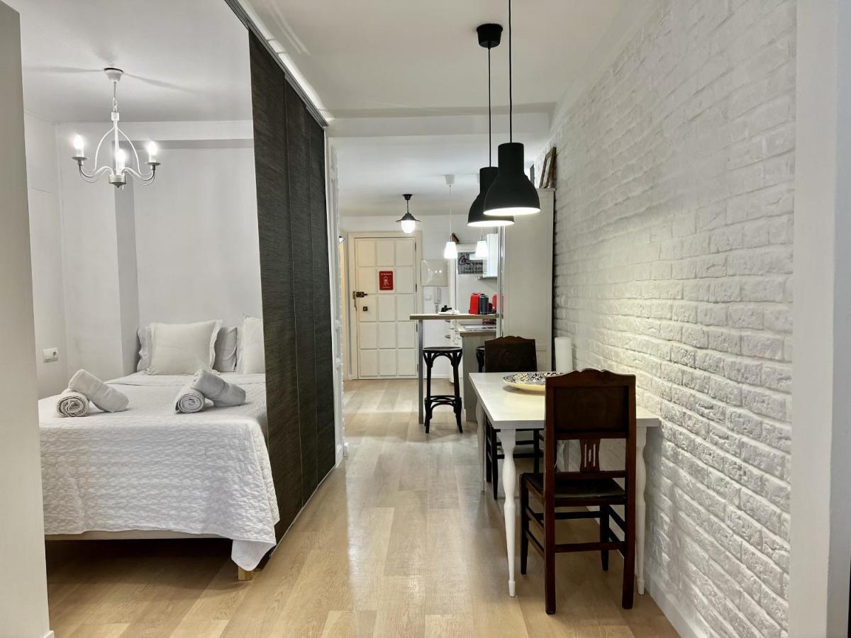 Bright Loft City Centre By United Renters Alicante Kültér fotó